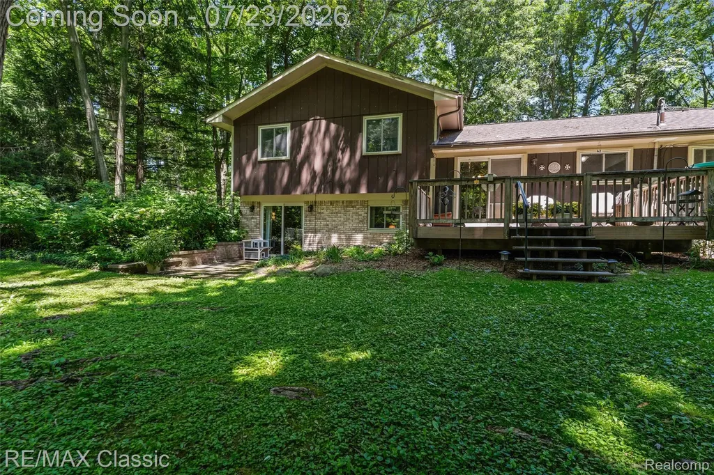 48155 9 Mile Road Novi City MI 48167