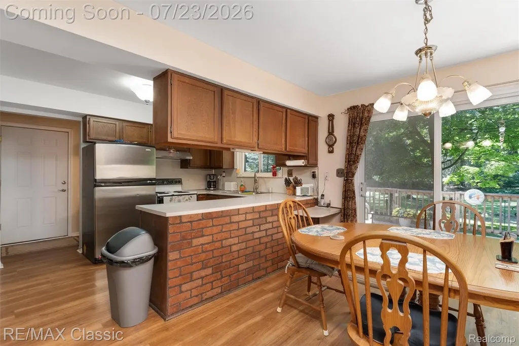 48155 9 Mile Road Novi City MI 48167