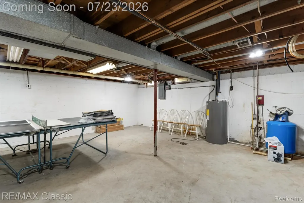 48155 9 Mile Road Novi City MI 48167