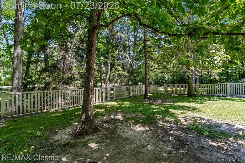 48155 9 Mile Road Novi City MI 48167