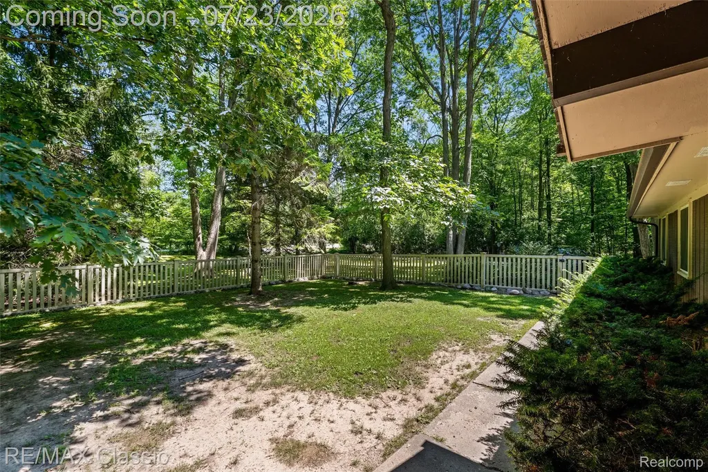 48155 9 Mile Road Novi City MI 48167