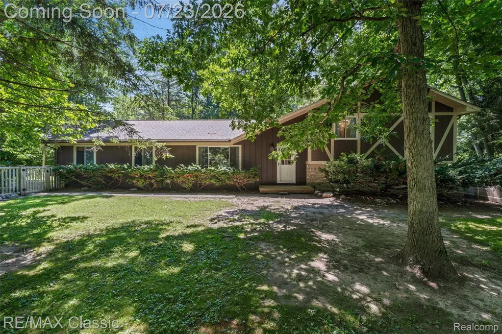 48155 9 Mile Road Novi City MI 48167
