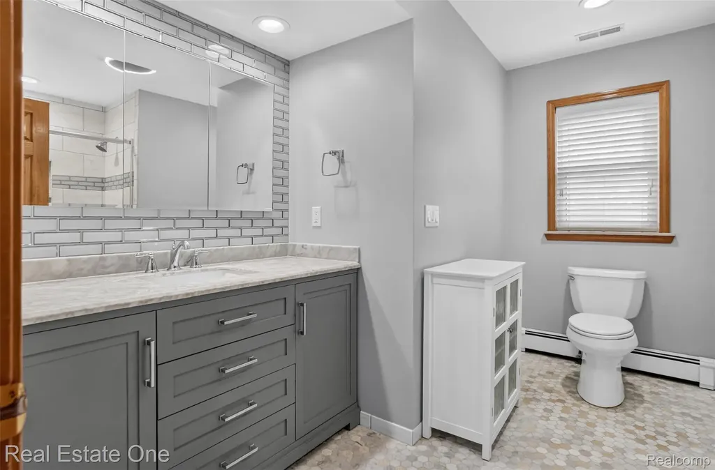 23200 Lazy K Drive Lyon Charter Township MI 48178