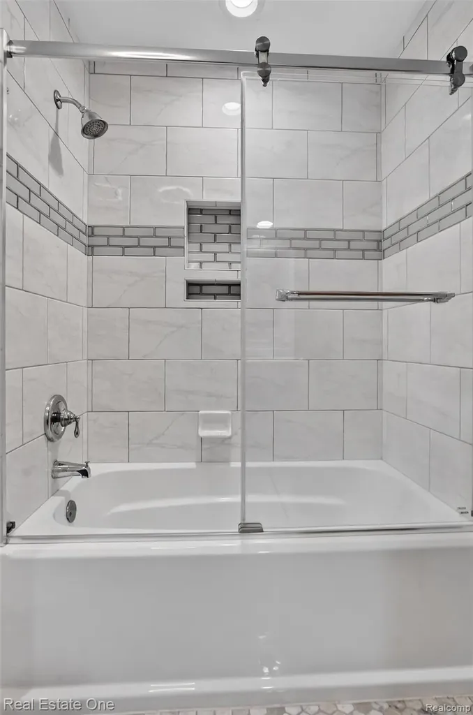 23200 Lazy K Drive Lyon Charter Township MI 48178