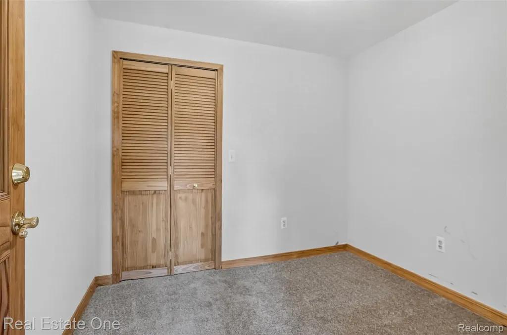 23200 Lazy K Drive Lyon Charter Township MI 48178