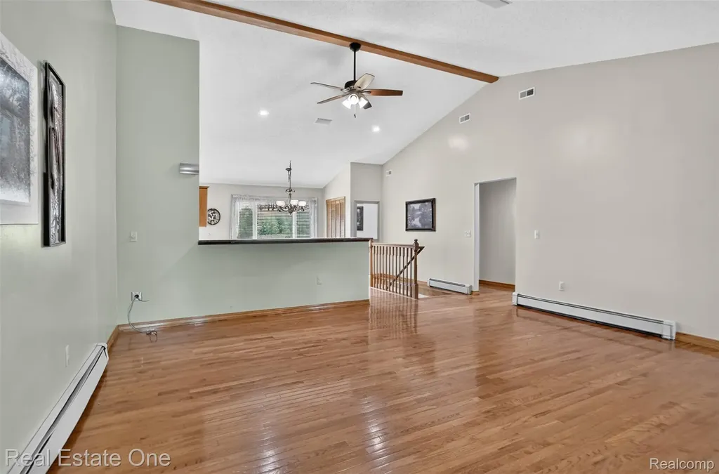 23200 Lazy K Drive Lyon Charter Township MI 48178