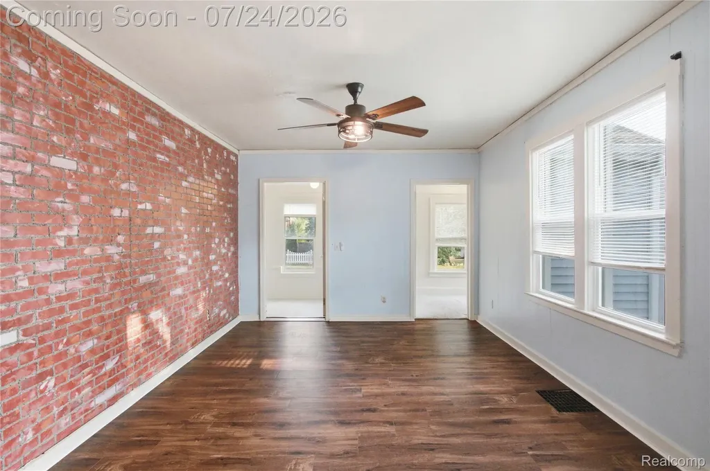 35120 Norene Street Westland City MI 48186