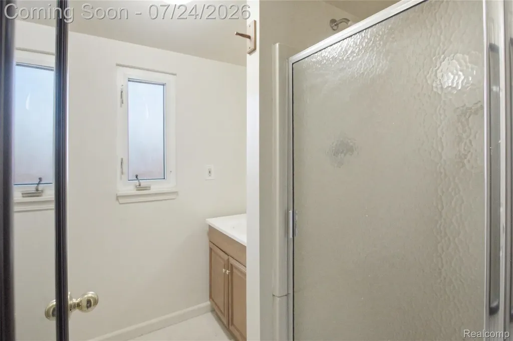 35120 Norene Street Westland City MI 48186