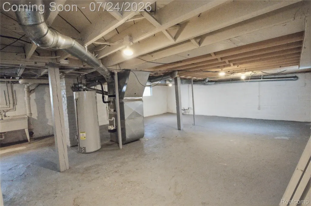 35120 Norene Street Westland City MI 48186