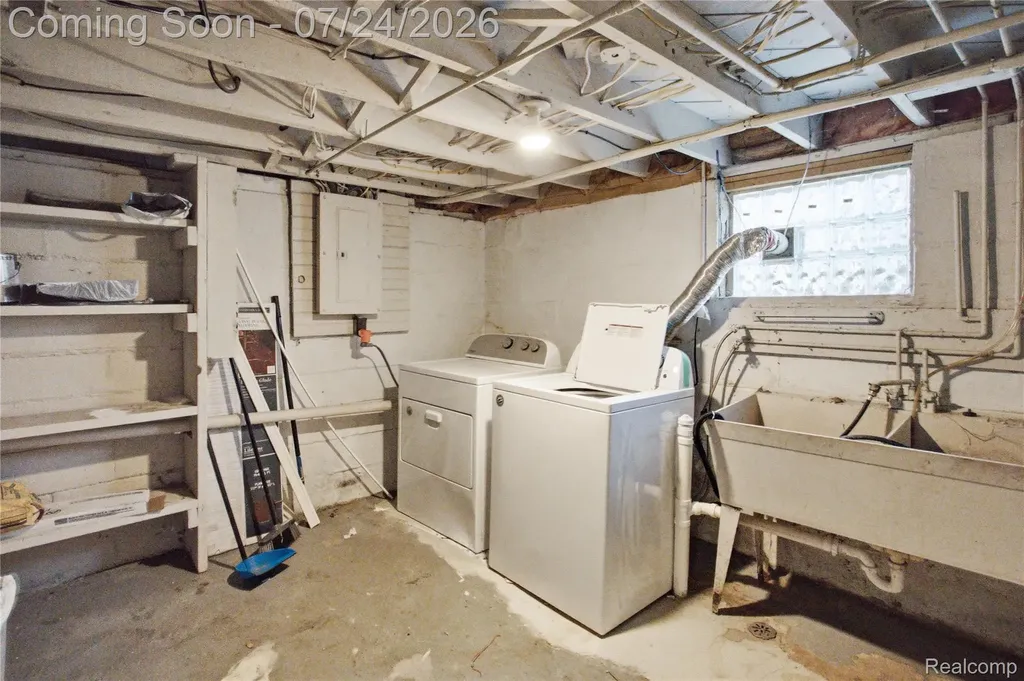 35120 Norene Street Westland City MI 48186
