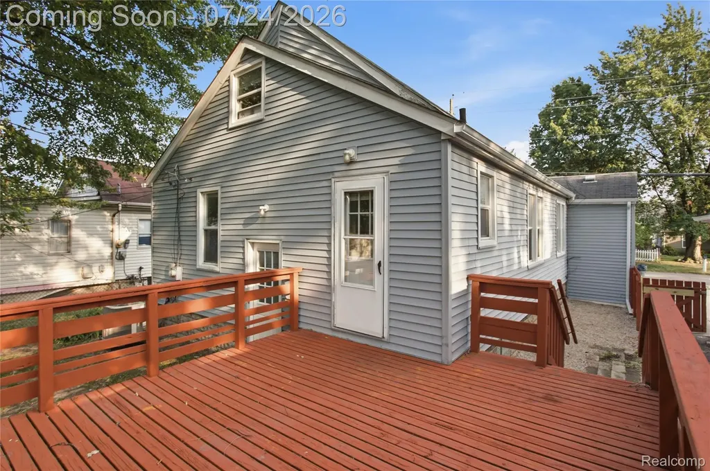 35120 Norene Street Westland City MI 48186