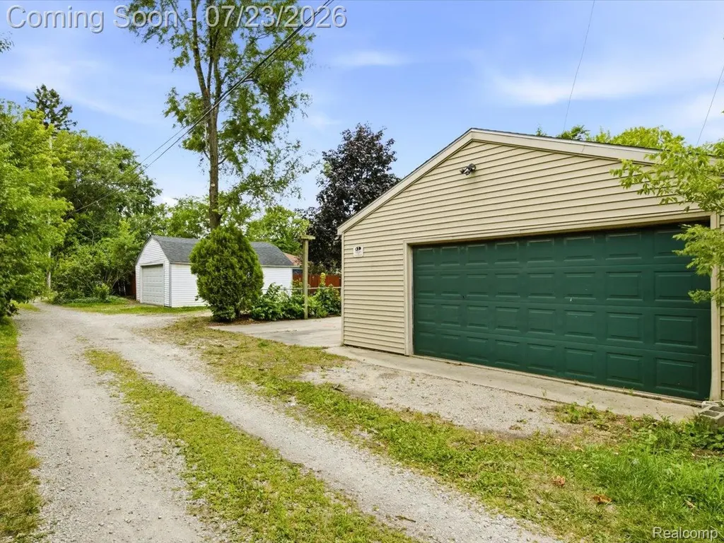 1412 18th Street Port Huron City MI 48060