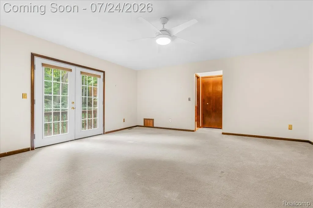 8115 Kiowa Trail Hamburg Township MI 48169