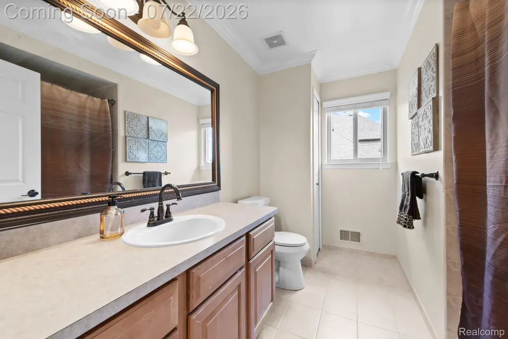 55513 Caesars Drive Shelby Charter Township MI 48315
