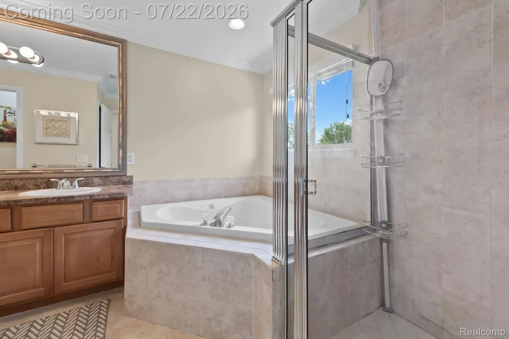 55513 Caesars Drive Shelby Charter Township MI 48315