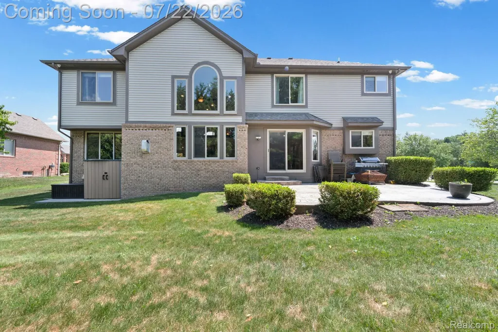 55513 Caesars Drive Shelby Charter Township MI 48315