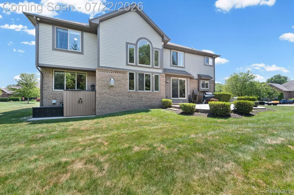55513 Caesars Drive Shelby Charter Township MI 48315