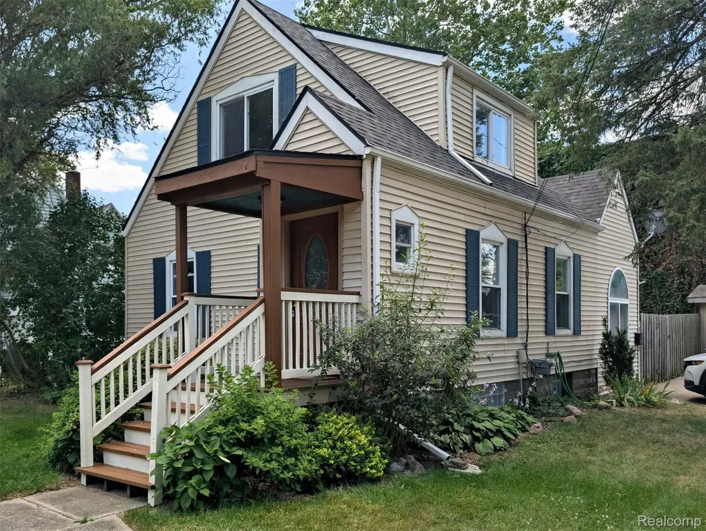 11802 Stuart Street Grand Blanc City MI 48439