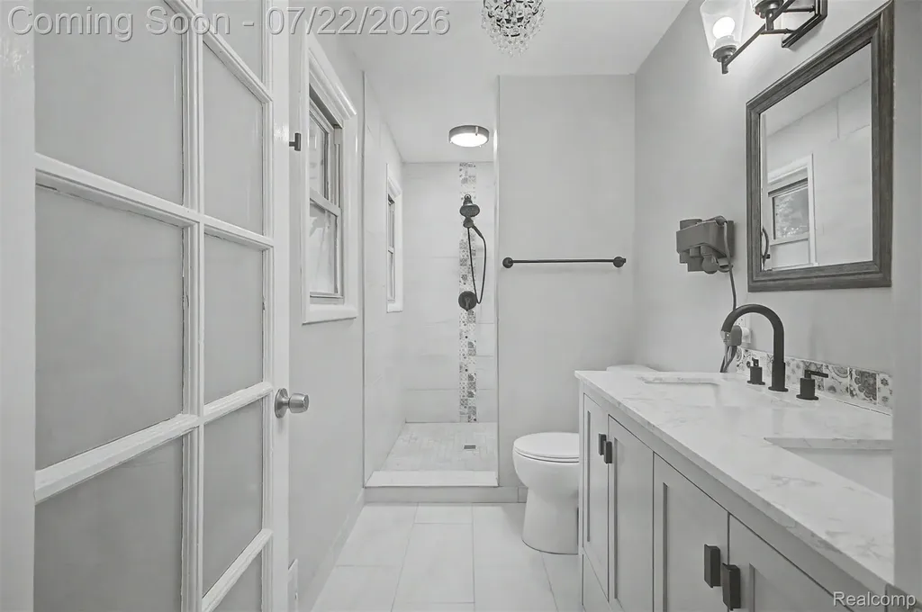 5577 Althea Street Shelby Charter Township MI 48316