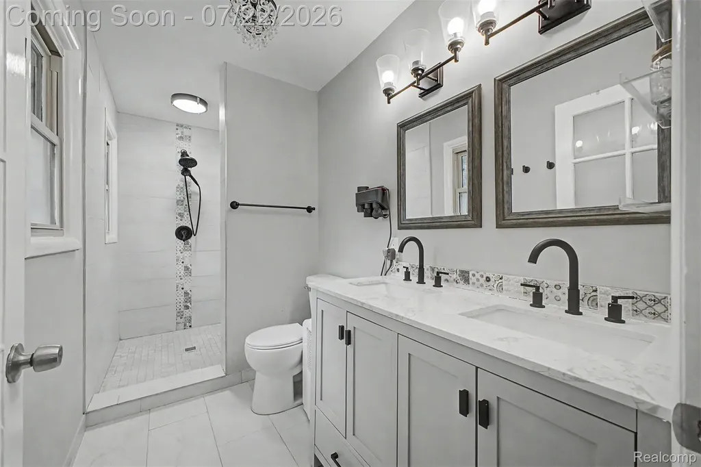 5577 Althea Street Shelby Charter Township MI 48316