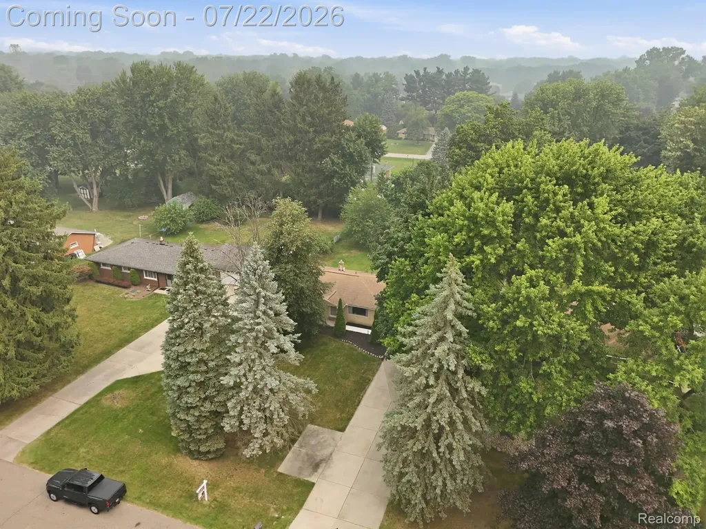 5577 Althea Street Shelby Charter Township MI 48316