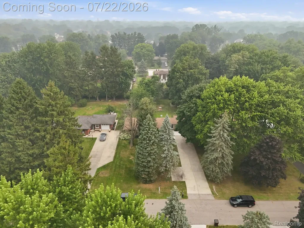 5577 Althea Street Shelby Charter Township MI 48316
