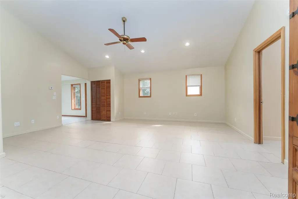 15921 W M 36 Unadilla Township MI 48169