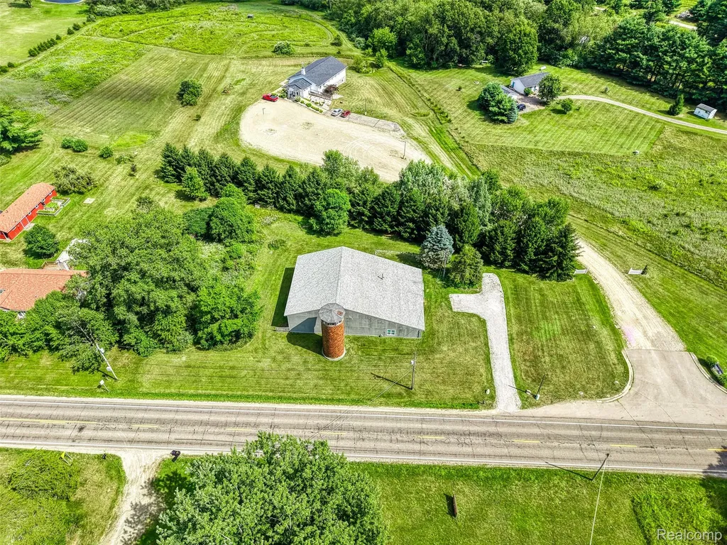 15921 W M 36 Unadilla Township MI 48169