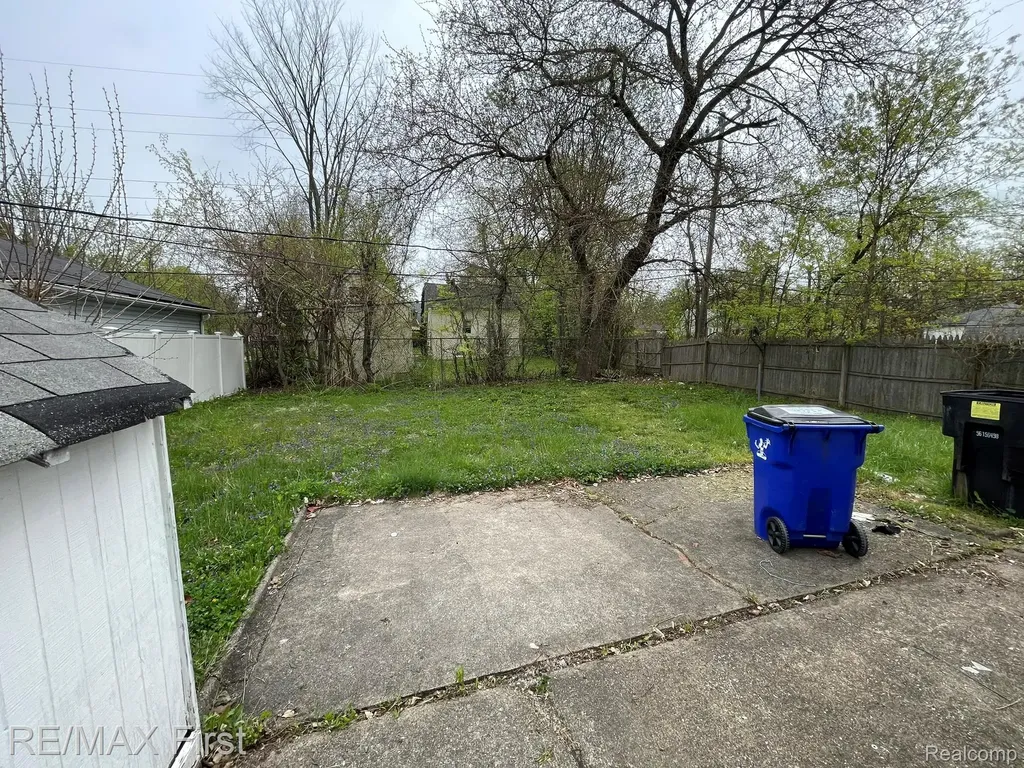 6184 Guilford Street Detroit City MI 48224