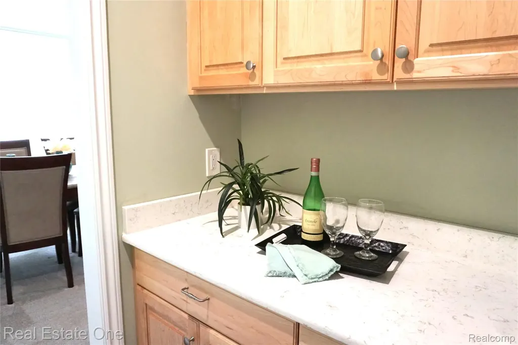 1755 Gray Twig Lane Milford Charter Township MI 48381