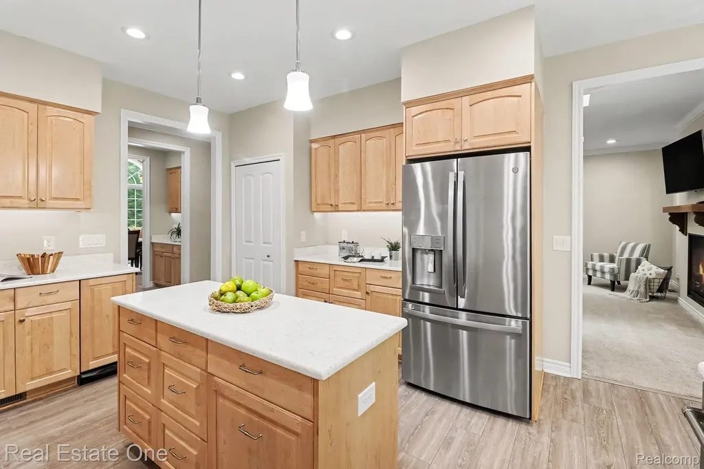 1755 Gray Twig Lane Milford Charter Township MI 48381