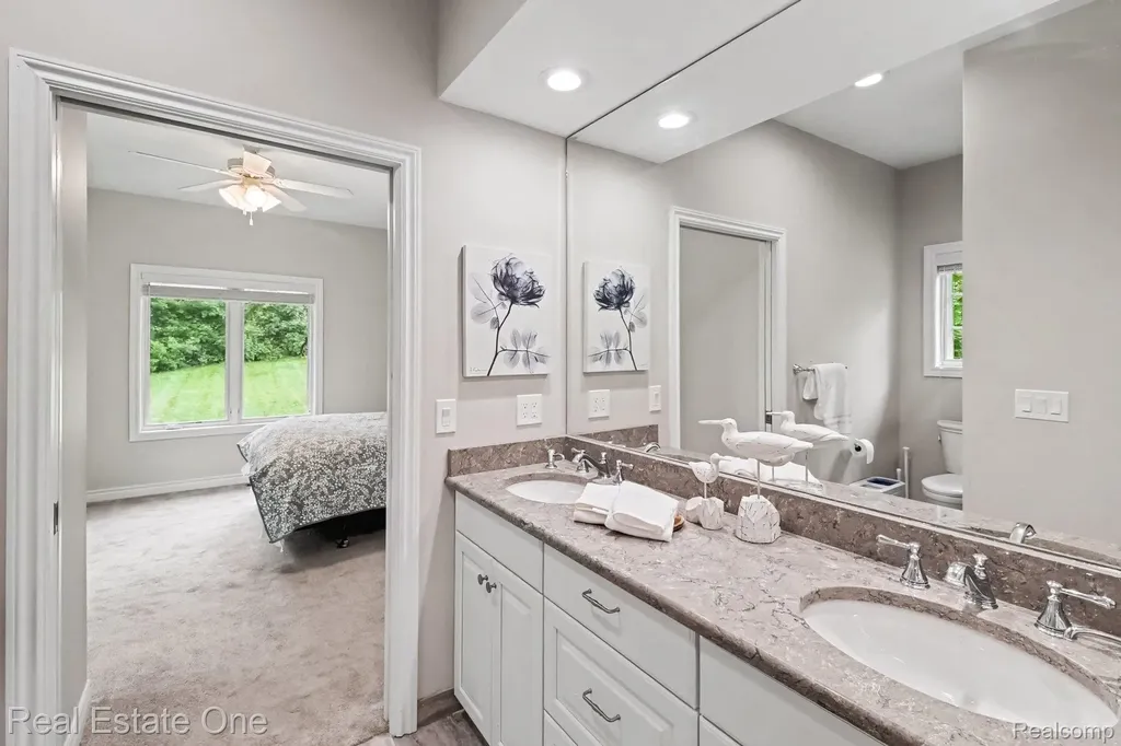 1755 Gray Twig Lane Milford Charter Township MI 48381
