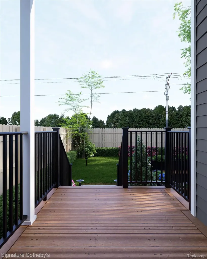 2709 Mcclellan Street Detroit City MI 48214