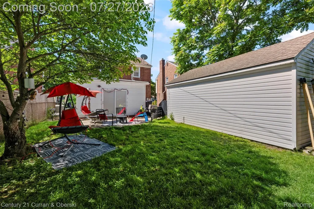 23828 Hollander Street Dearborn Heights City MI 48128