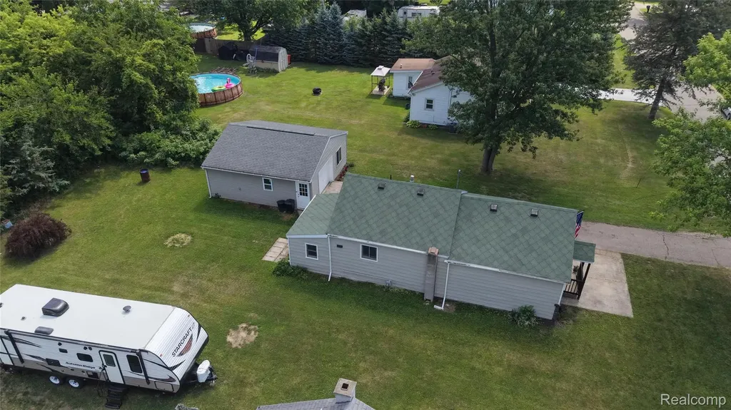 1815 Kilbourn Avenue Owosso City MI 48867