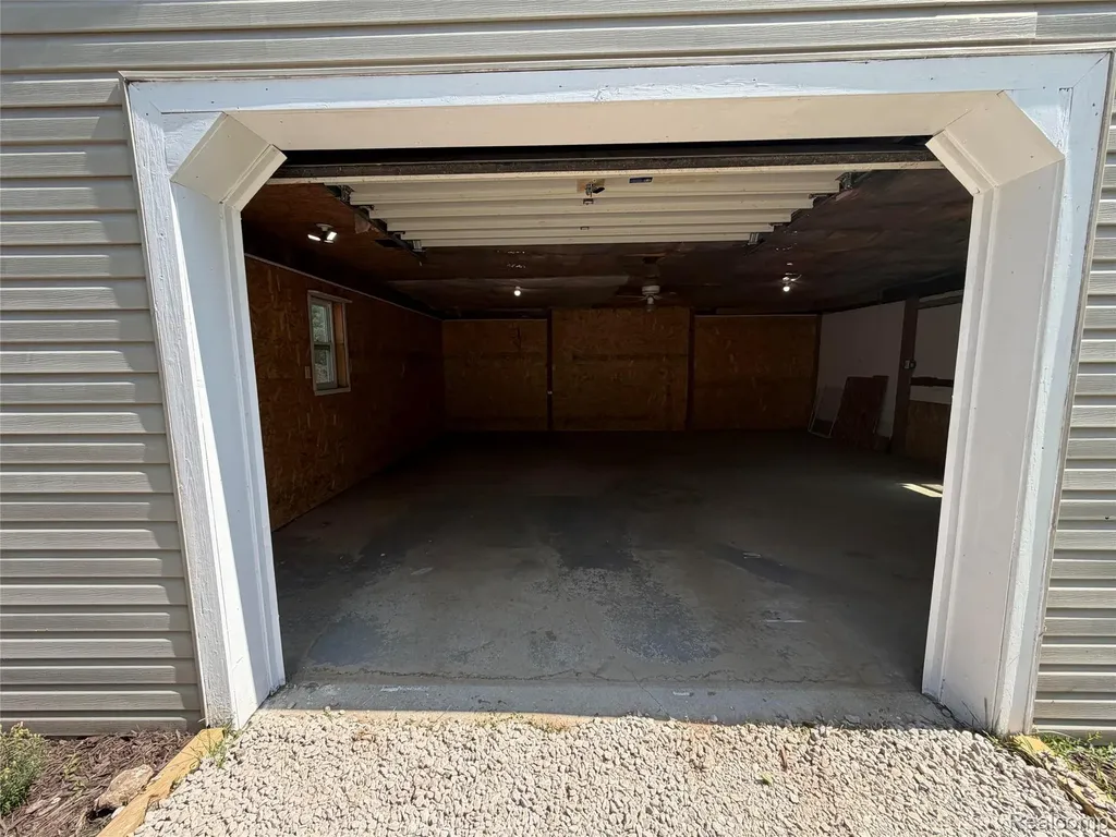 1815 Kilbourn Avenue Owosso City MI 48867
