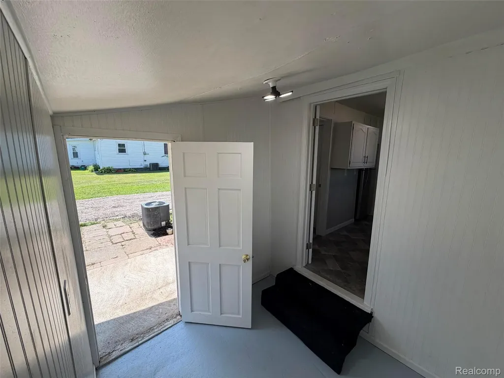 1815 Kilbourn Avenue Owosso City MI 48867