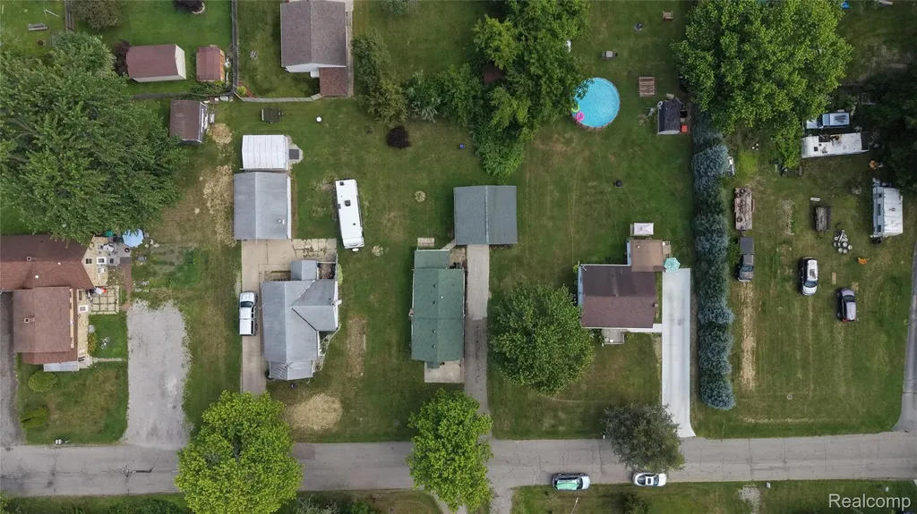 1815 Kilbourn Avenue Owosso City MI 48867