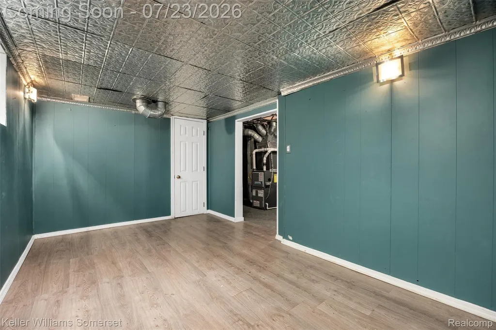 1600 Mclean Avenue Royal Oak City MI 48067