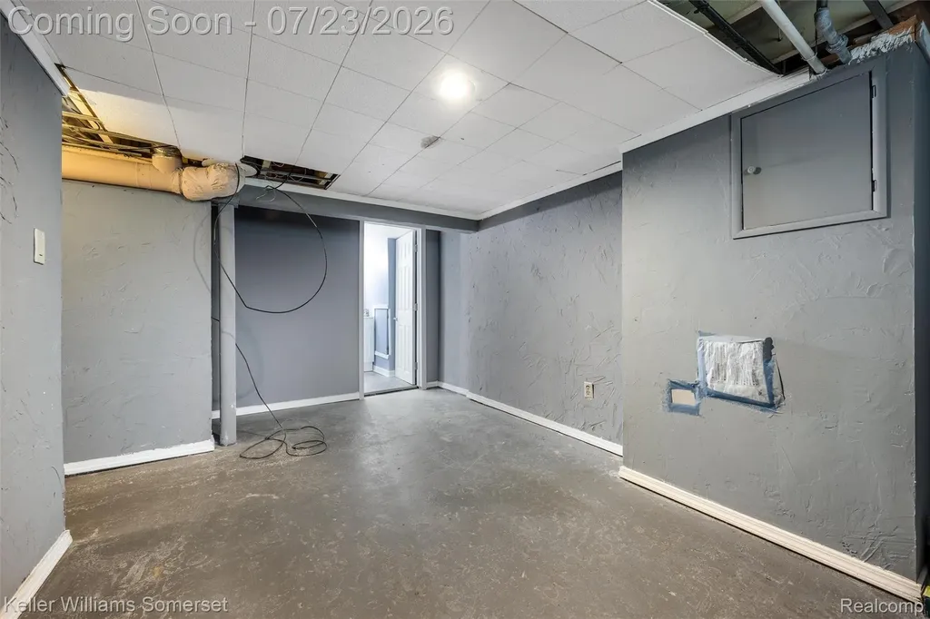1600 Mclean Avenue Royal Oak City MI 48067