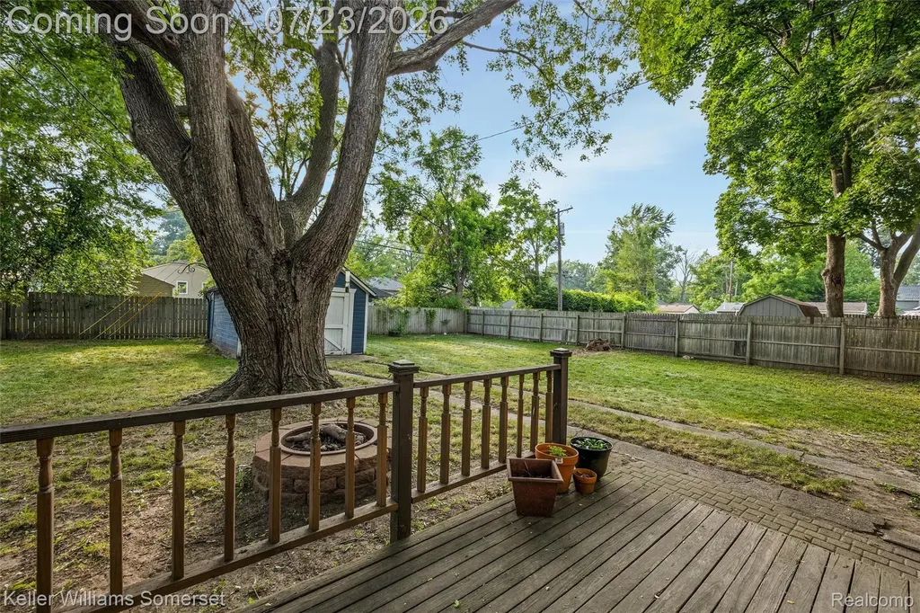 1600 Mclean Avenue Royal Oak City MI 48067