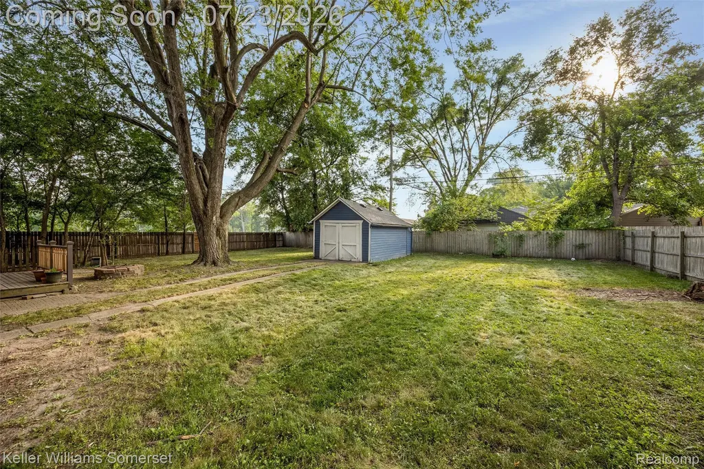 1600 Mclean Avenue Royal Oak City MI 48067