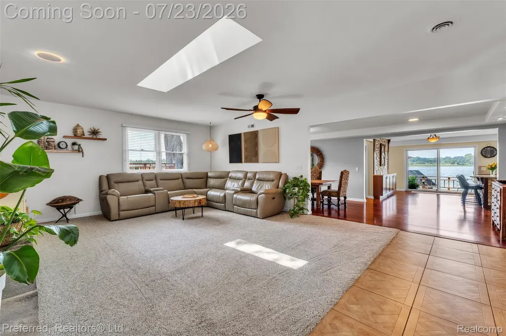 4337 Windiate Park Drive Waterford Charter Township MI 48329