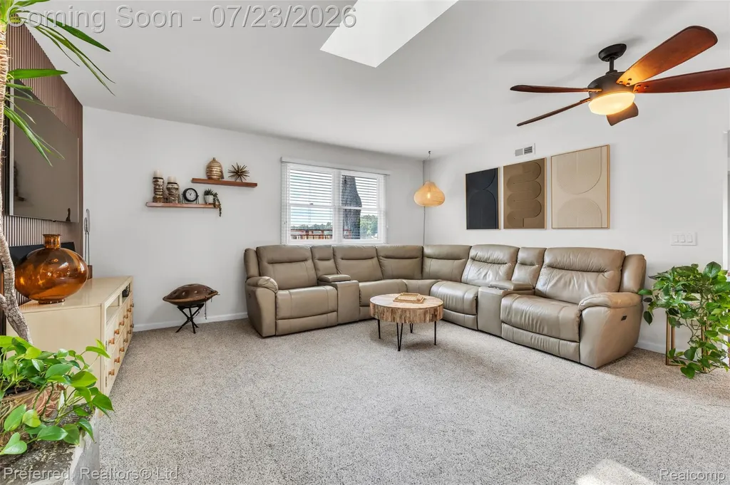 4337 Windiate Park Drive Waterford Charter Township MI 48329