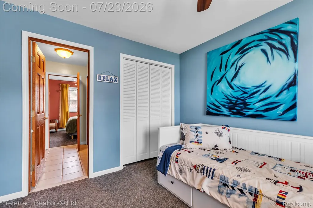 4337 Windiate Park Drive Waterford Charter Township MI 48329