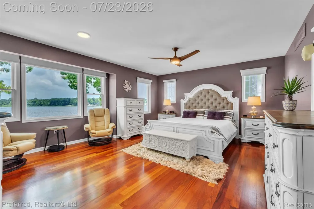 4337 Windiate Park Drive Waterford Charter Township MI 48329
