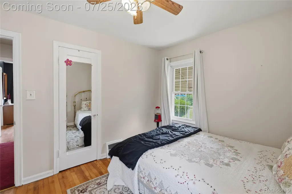 15617 Anne Avenue Allen Park City MI 48101