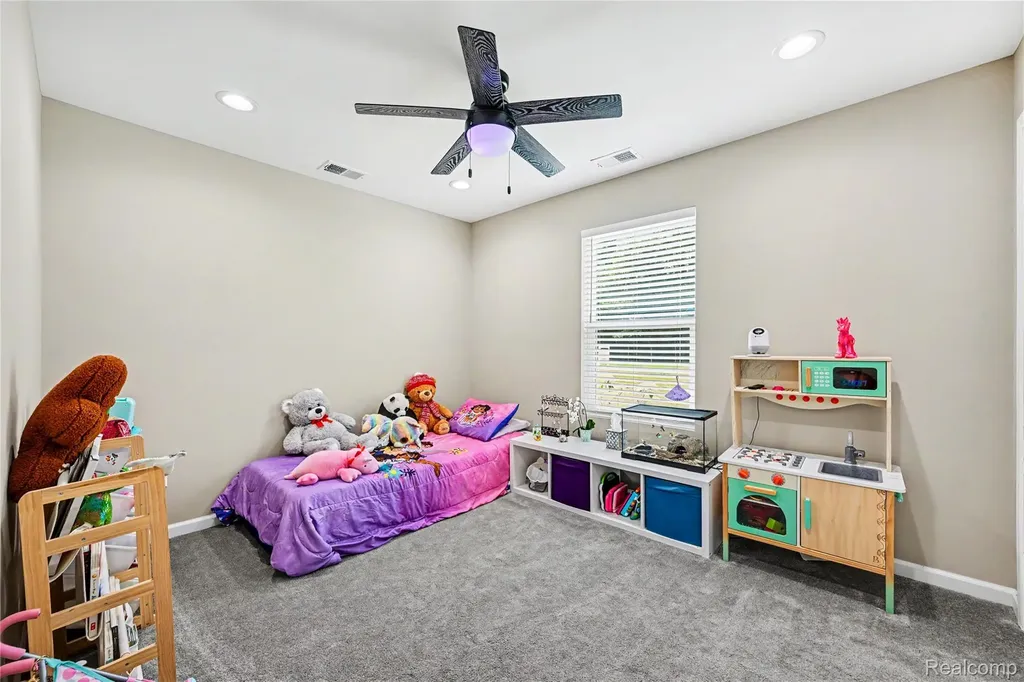 4086 W Commerce Road Milford Charter Township MI 48380