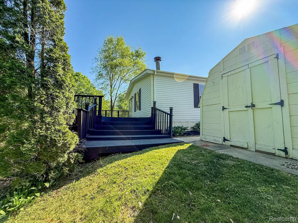 11600 Bay Drive Tyrone Township MI 48430