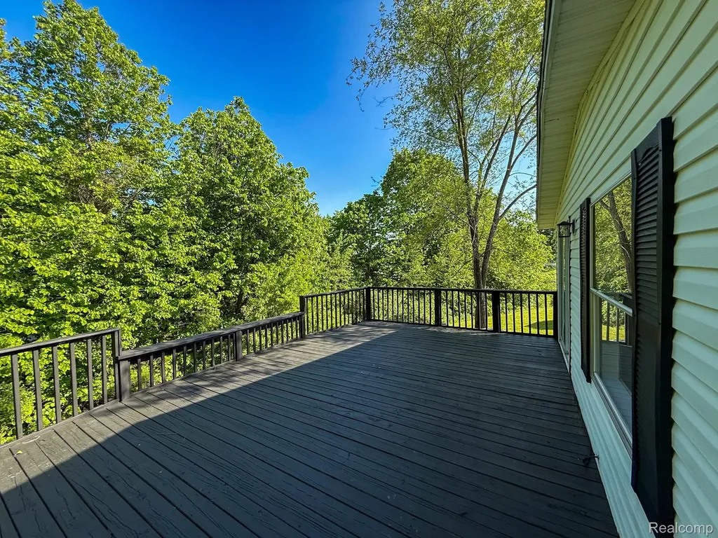 11600 Bay Drive Tyrone Township MI 48430